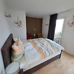 Schoene Apartment *
